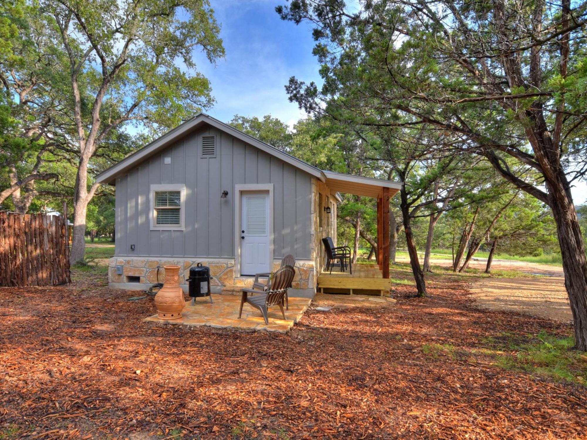 Cabins At Flite Acres - Morning Dove Wimberley Zewnętrze zdjęcie
